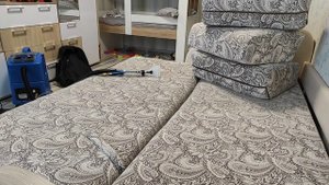 Химчистка дивана моющим пылесосом