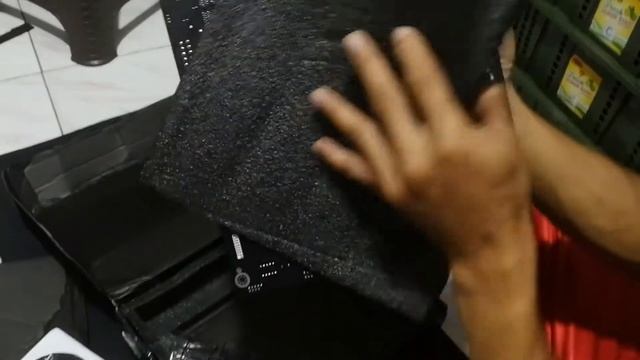 Unboxing Huananzhi X99 F8 Motherboard LGA2011v3 смотреть онлайн