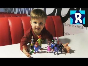 ★ ЗВЕРОПОЛИС! Рома на Премьере Распаковка Яйца СЮРПРИЗ Зверополис Zootopia unboxing toys