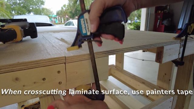 How to Make a Workbench with a Built In Table Saw смотреть онлайн