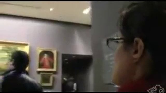 Visit Paris - The Louvre Video Tour Guide