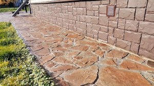 КАК ВЫГЛЯДИТ ОТМОСТКА, ОБРАБОТАННАЯ ГИДРОФОБИЗАТОРОМ