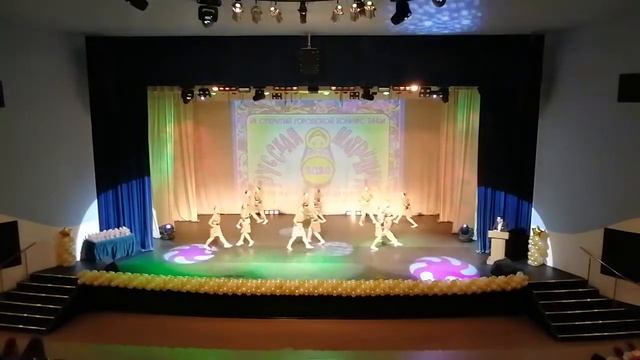 Военное попурри Хореографическая студия АКВАРЕЛЬ,Русская Матрешка смотреть онлайн