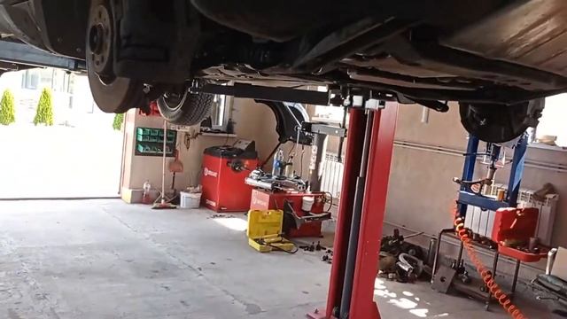 VOLVO XC90 T6 AWD Замена сайлентблоков и шаровой, ремонт шруса, диагностика ходовой и ДЕД ТОЛЯ. смотреть онлайн