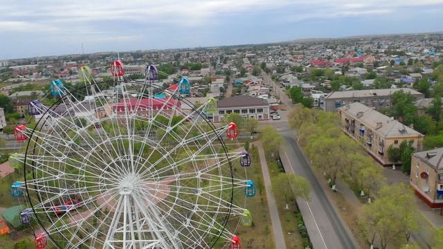 Колесо обозрения г.Рудный 4к смотреть онлайн