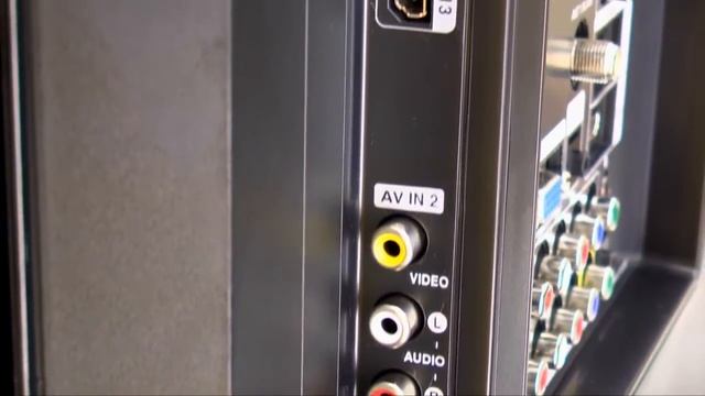 31538 - TV 40" Lcd Samsung Digital Full HD LN40B530 смотреть онлайн