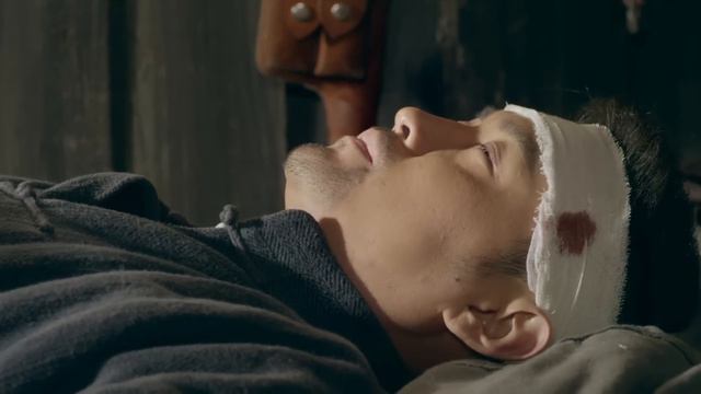 【抗日電影】抗聯美女被日軍槍斃，神父挾持大佐製造混亂，美女特務趁機將人救出！！ 抗日丨KungFu смотреть онлайн