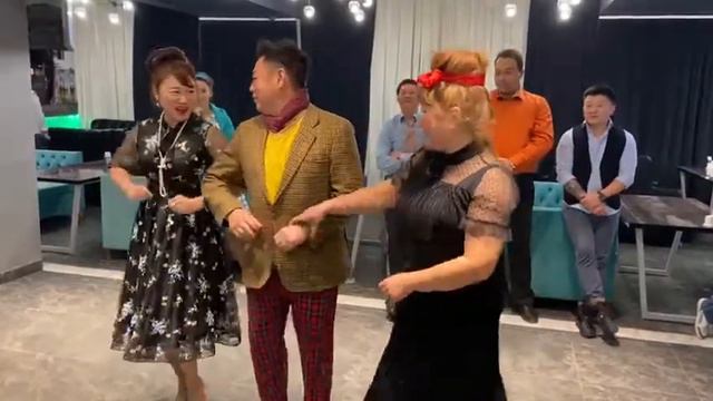 День Рождение Клуба КБК ильсам 3 года "Стиляги" смотреть онлайн