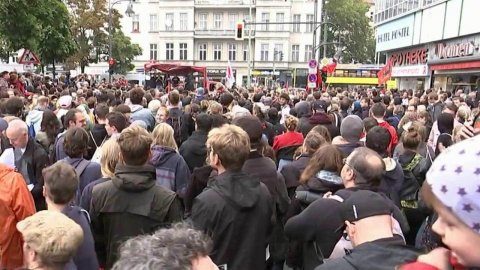 В Хемнице, где уже почти неделю не утихают беспорядки, прошла новая акция протеста