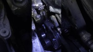замена натяжного ролика Хонда crv-3 2008.