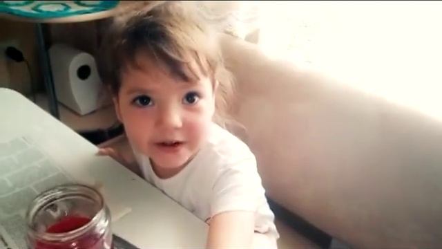 Красим яйца/ Делаем пирожные и куличи смотреть онлайн