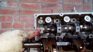 рено клио замена прокладки гбц(8 клапанов) часть 5.mp4