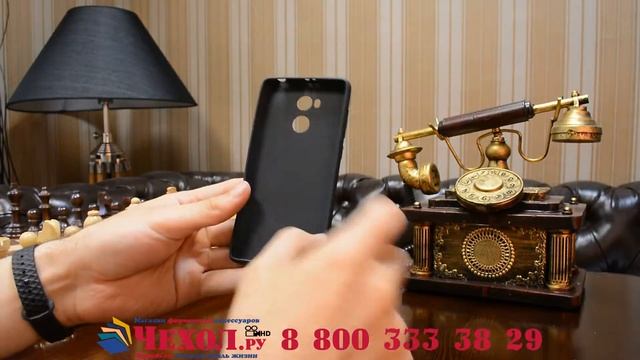 Фирменная  силиконовая задняя панель-чехол-накладка с защитой боковых кнопок для Xiaomi Redmi 4 Pro смотреть онлайн