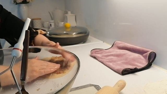 ЛЕПЕШКИ С ФАРШЕМ И КАРТОФЕЛЕМ
