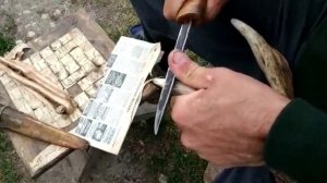 Якутский нож, с узким клинком. Длина клинка 153 мм, ширина 15 мм, толщина 3 мм. Вес ножа 108 грамм,