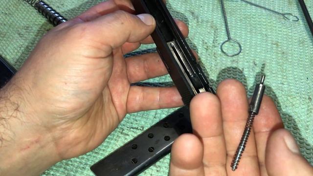 Disassemble FN Browning Modell 1910 Cal 7,65 32ACP