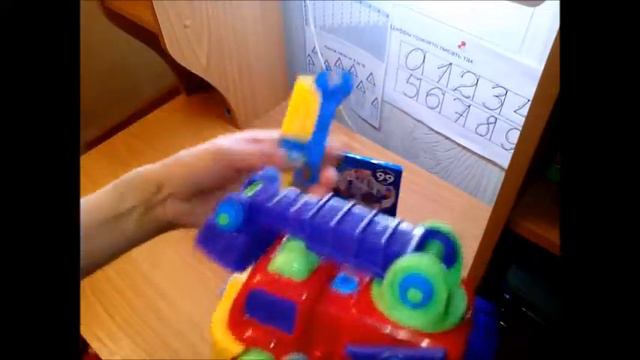 ФИКС ПРАЙС.Очень хорошая игрушка для развития мелкой моторики. смотреть онлайн