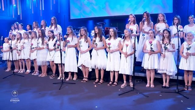 Мама | Детский хор смотреть онлайн