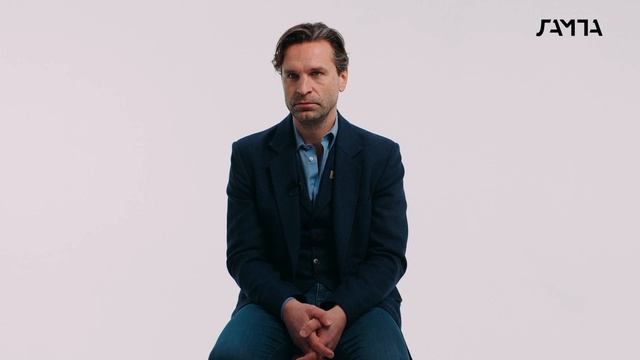 Интервью // Виктор Добронравов