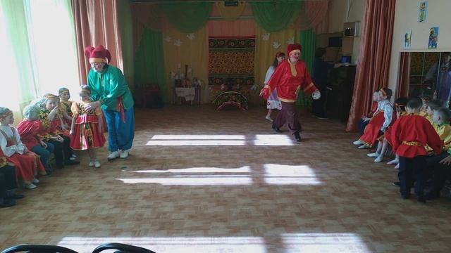 Проект "Гулянье в горнице"