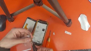 How to replace a screen in DOOGEE S40 PRO