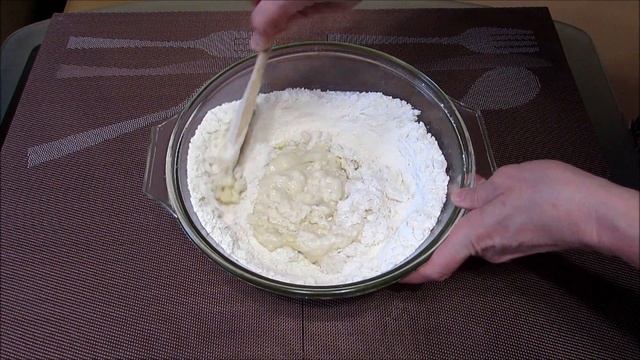 Дрожжевое тесто на сыворотке для пирогов и булочек