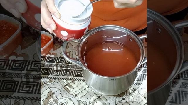 Маринованные огурцы.