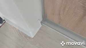 Установка плинтуса из пластика на пол