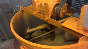 Бетономешалка принудительного типа