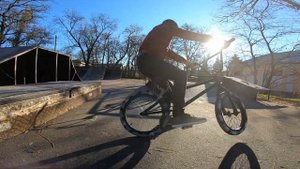 Пробую 24 ЧАСА на пегах! Учу трюки на пегах | Катание и падения на BMX!
