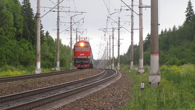 ЧС7-097 с поездом, перегон Дорохово-Тучково смотреть онлайн