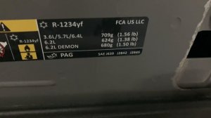 Замена масла в двигателе и фильтров Dodge Challenger 6.4