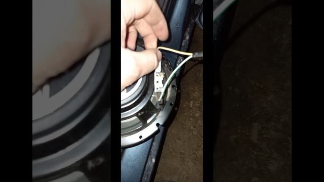 Пропадает звук в колонке автомобиля. смотреть онлайн