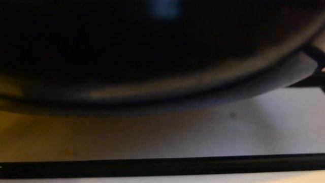 КАК/ сделать яичницу)))0 смотреть онлайн