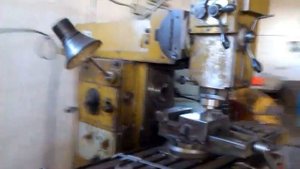 Универсальный фрезерный станок Zalgiris 6T80 . Фрезерование, работа станка