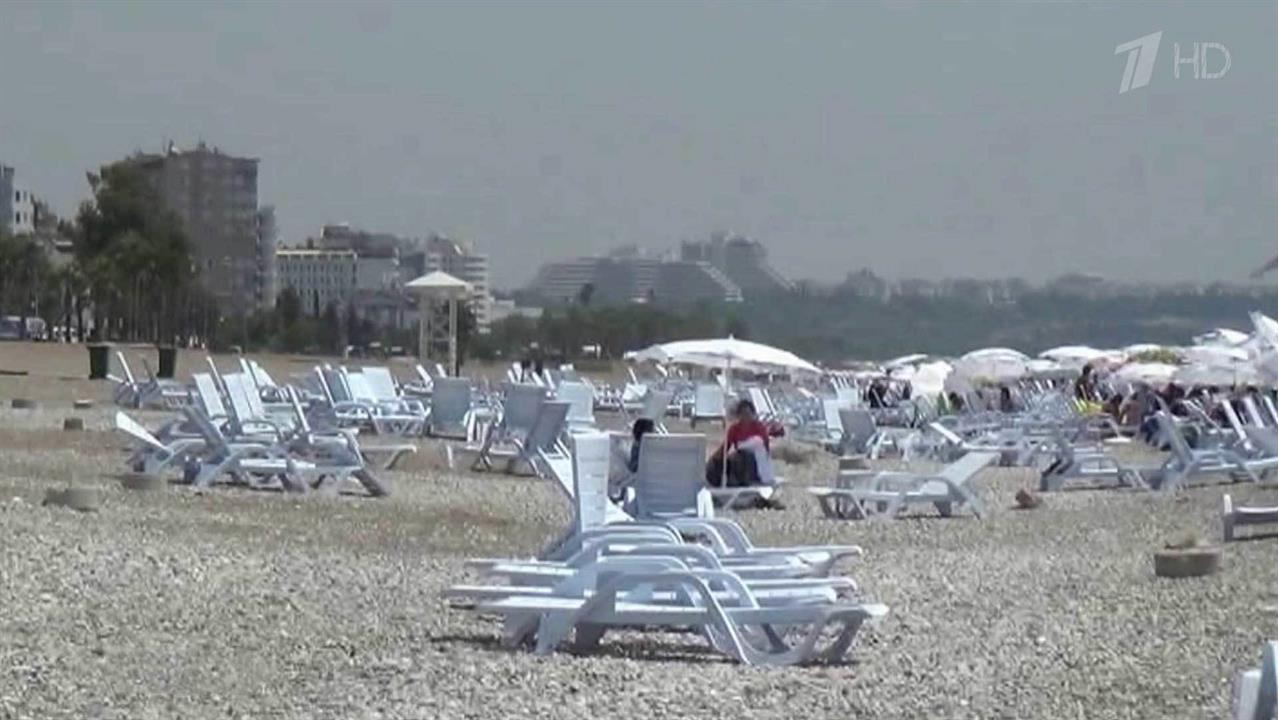 Туроператор "Натали Турс" обещает вывезти всех своих клиентов из Испании до конца недели
