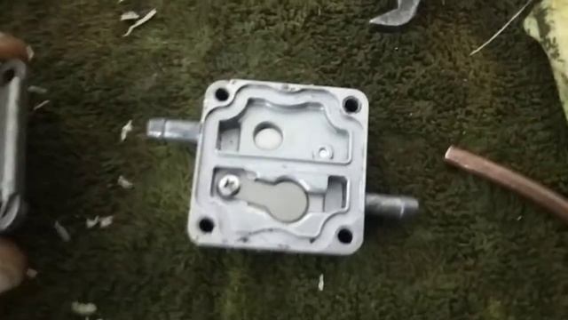 И почему же не развивает мощность Сузуки DT6? смотреть онлайн