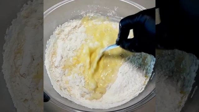 ВОЗДУШНЫЕ БЛИНЫ С ДЫРОЧКАМИ
