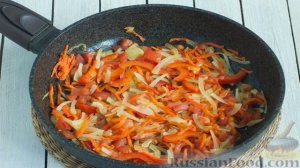 Томатный суп с гречкой и жареной капустой