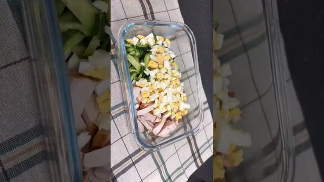 #салат готовим салат с курицей и кукурузой