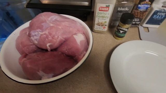 Чем кормить моих мужчин? Запекаю  мясо в фольге Вкуснота! смотреть онлайн