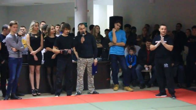 Супер! СКК ВМЕСТЕ Выступление казаков в боях без правил! 10 декабря 2017 STRELKA SARATOV 2017г. смотреть онлайн