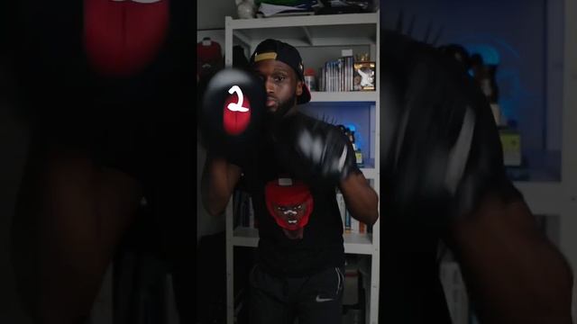 Virtual Padwork -Try this combination #boxingtraining #boxing #shortsvideo