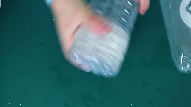 Как сделать насос из пластиковых бутылок своими руками в домашних условиях/How to make a pump смотреть онлайн