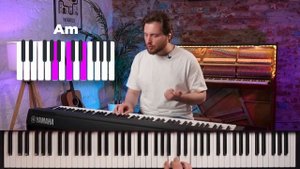 КАК НАУЧИТЬСЯ ИГРАТЬ АККОРДАМИ?? Сыграешь любую песню на фортепиано!