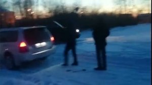 Субару Форестер турбо против УАЗ патриот сток зима