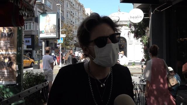 Sadakatsiz dizisinin Selçuk’u Emir Tarık Tekin sevgilisine aşk dolu sözler… смотреть онлайн