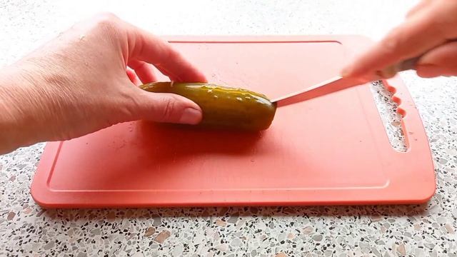 Салат с солёными грибами и  свёклой - вкуснее, чем винегрет