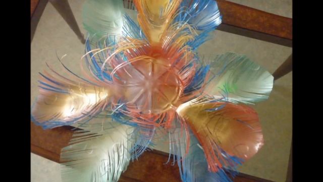 Цветы из пластиковых бутылок!!! Просто и красиво!!! смотреть онлайн