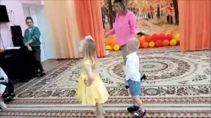 Осенний утренник во 2 младшей группе